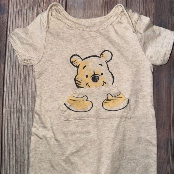 Disney Baby 6/9 Months Winnie The Pooh Bodysuits - Picture 2 of 12